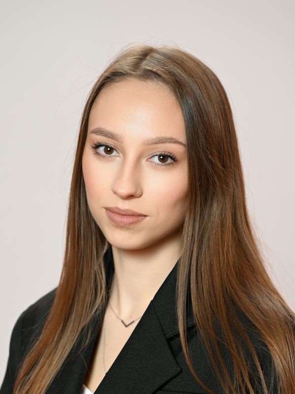 Иванина Мария Викторовна.